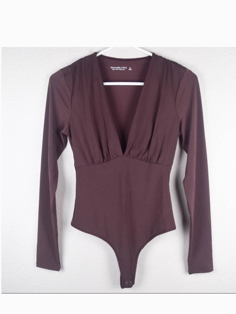 Abercrombie V neck brown bodysuit